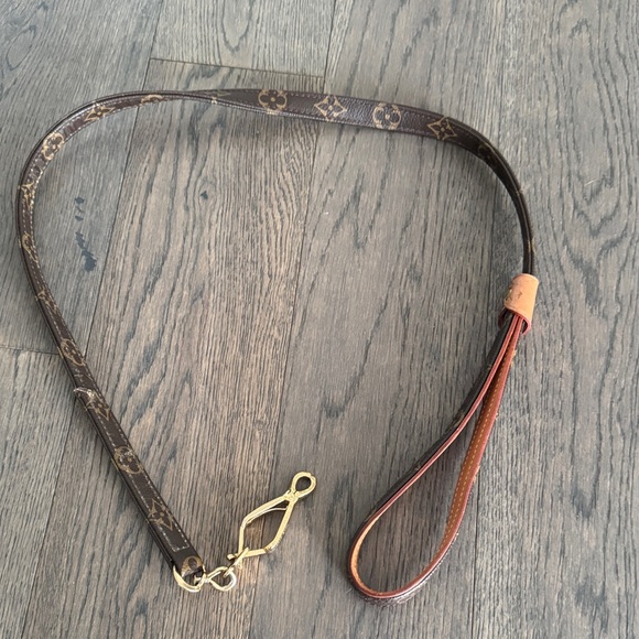 Louis Vuitton Other - Authentic Louis Vuitton Monogram Brown Dog Leash